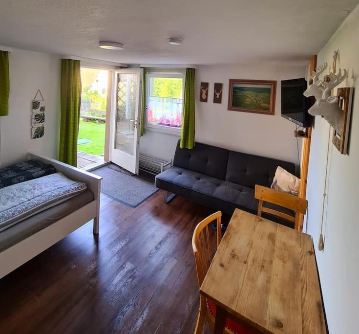Idyllische Kleine Ferienwohnung Im Schwarzwald Friedenweiler Exteriér fotografie