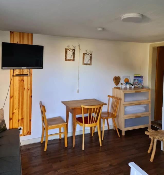 Idyllische Kleine Ferienwohnung Im Schwarzwald Friedenweiler Exteriér fotografie